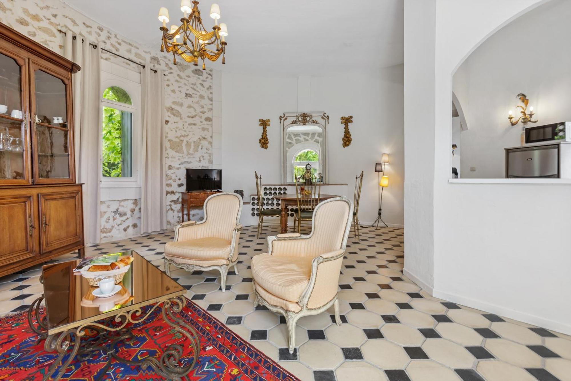 Chateau Hermitage De Combas Aparthotel Servian Δωμάτιο φωτογραφία