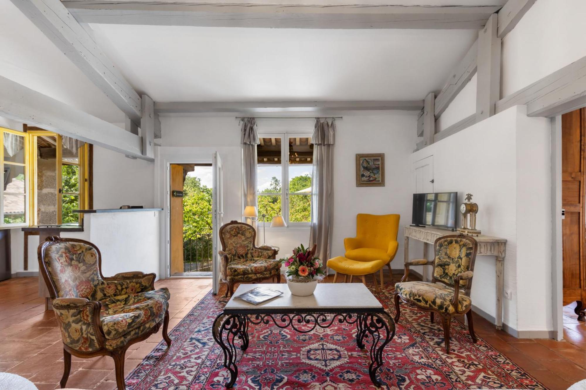 Chateau Hermitage De Combas Aparthotel Servian Εξωτερικό φωτογραφία