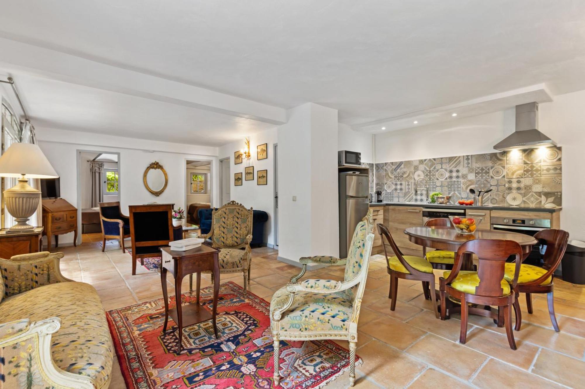 Chateau Hermitage De Combas Aparthotel Servian Εξωτερικό φωτογραφία