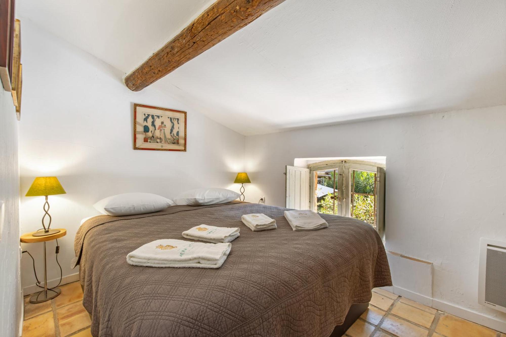 Chateau Hermitage De Combas Aparthotel Servian Εξωτερικό φωτογραφία