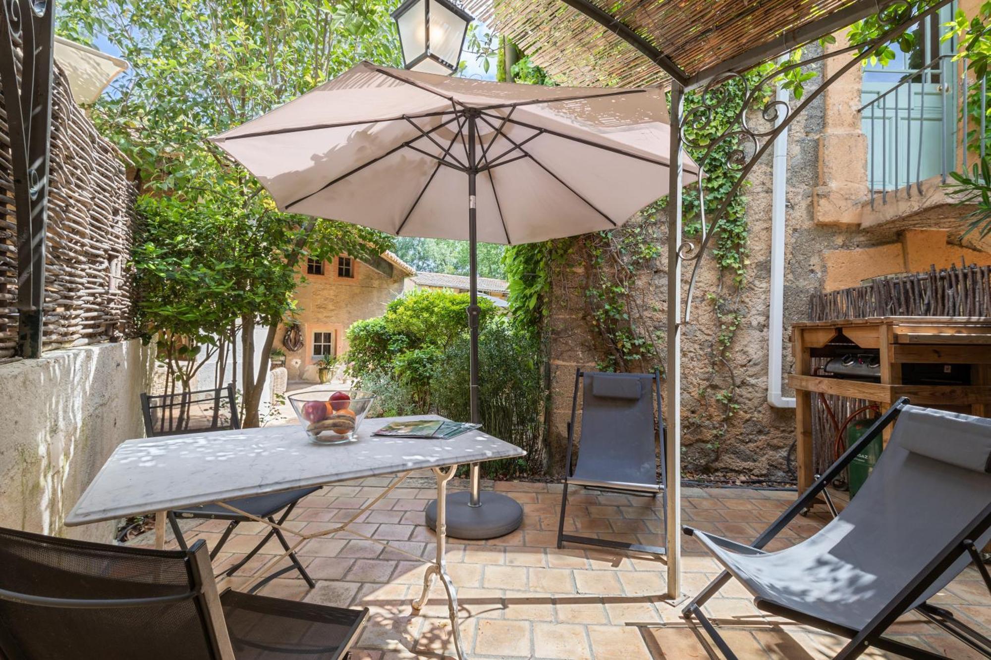 Chateau Hermitage De Combas Aparthotel Servian Εξωτερικό φωτογραφία
