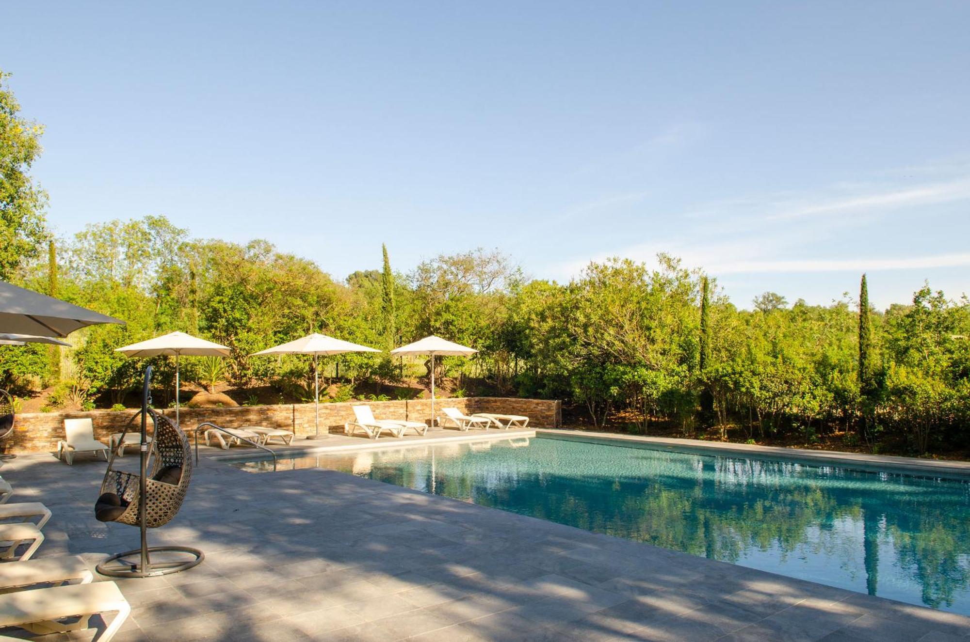 Chateau Hermitage De Combas Aparthotel Servian Εξωτερικό φωτογραφία